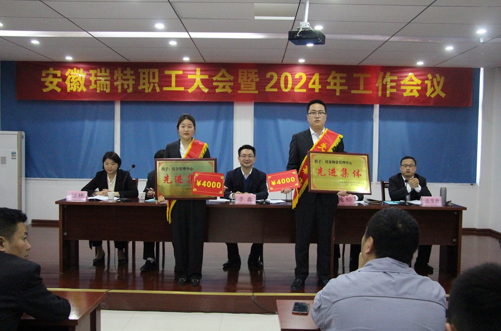 165936-246326.jpg IMG_9208.JPG