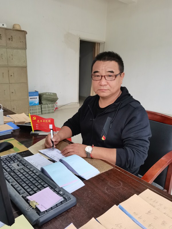 094138-962546.jpg 王緒剛.jpg